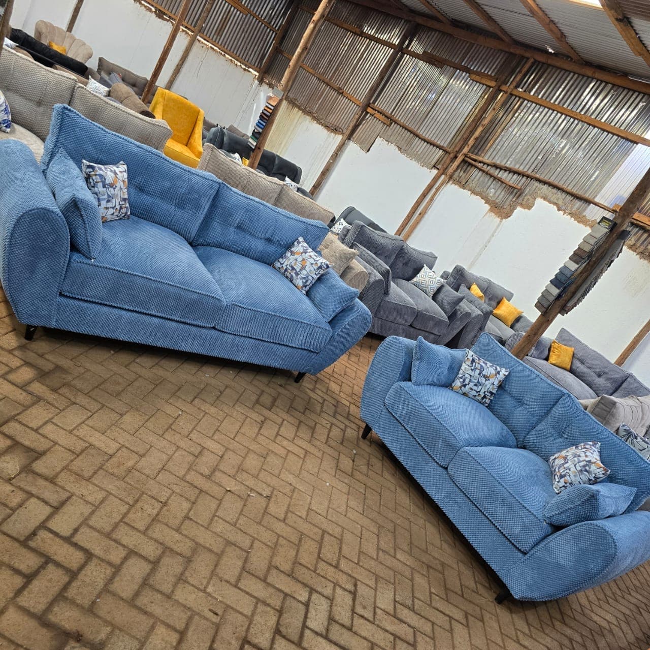 Butterfly Design Sofa Set — image 1